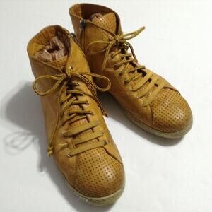 Leather High Top Sneaker Boots Womens EU 41 US 10 Good Feet Arch Support Insole